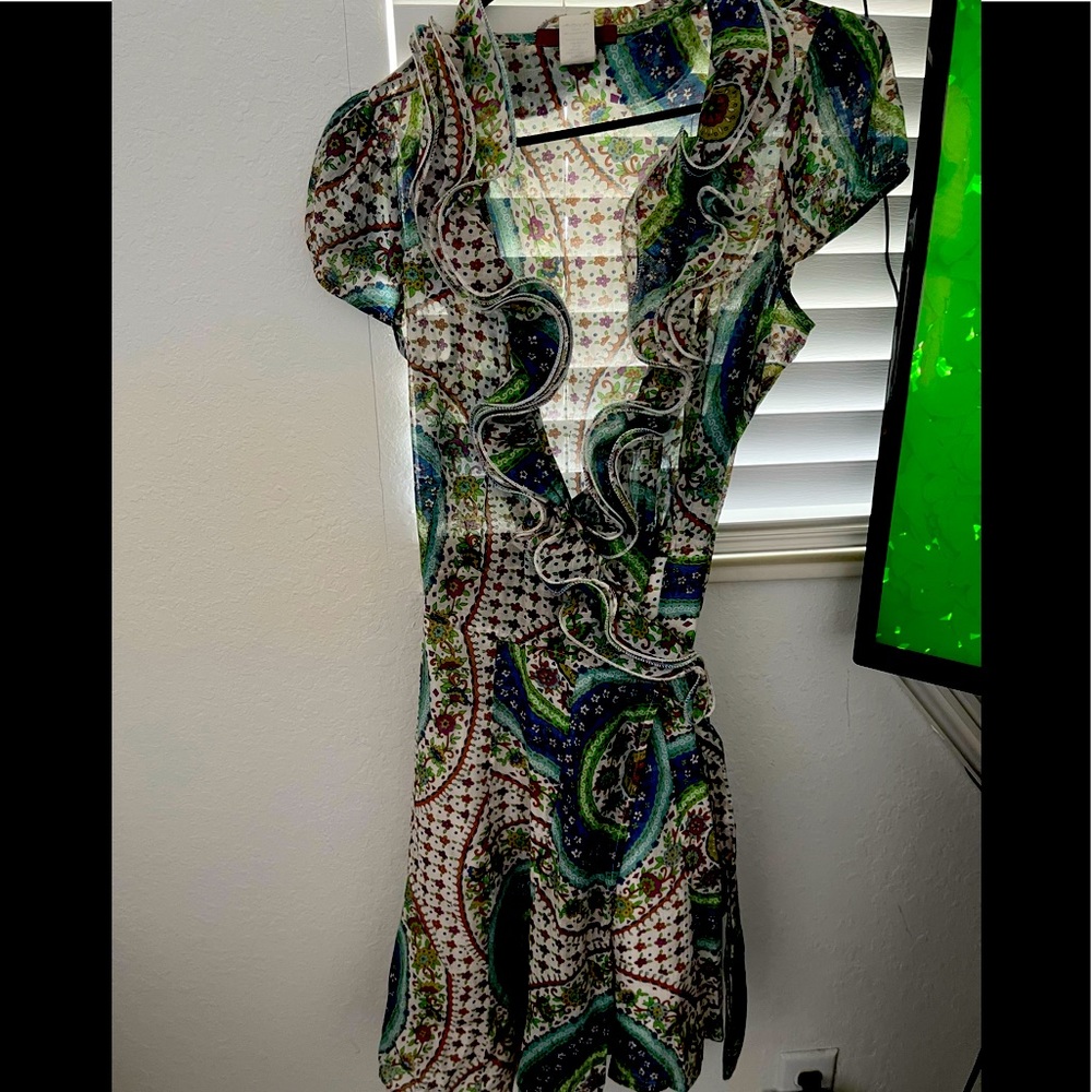 Ruffle mini dress color ful never used size 6